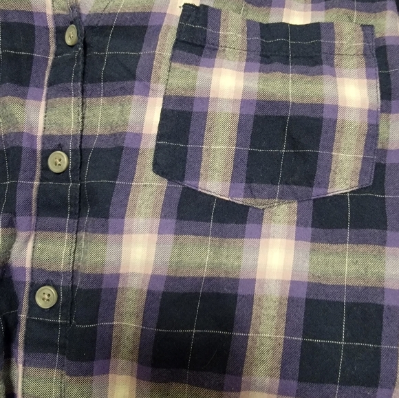 EUC - Sonoma Everyday Shirt - lightweight flannel Purple Size L - Picture 4 of 6